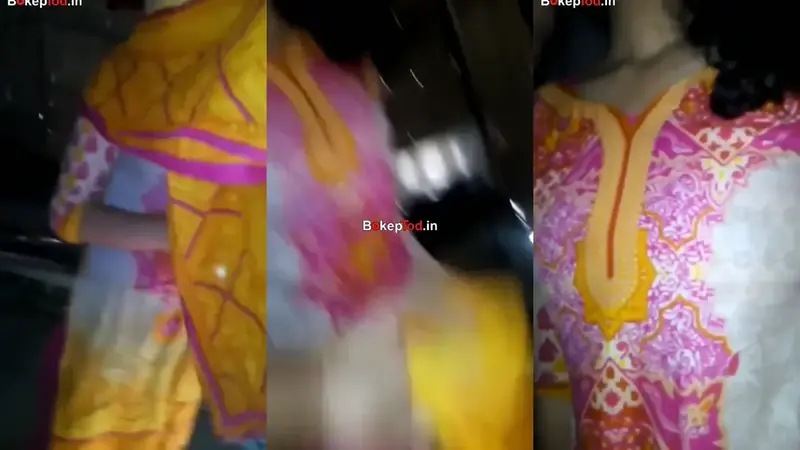Bokep Indo ABG Cantik ngewe Rumah gubuk backdrop