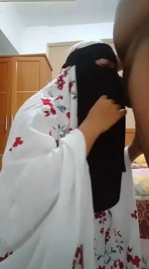 Bokep Jilbab Gadis Cantik Mendesah Puas Ranjang backdrop