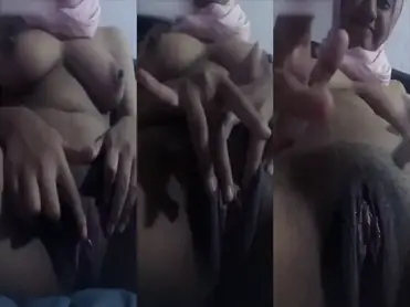Bokep Jilbab Tembem Main Ganas Goyang Liar poster
