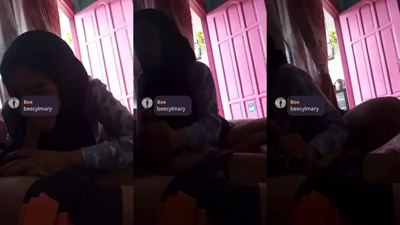 pasangan abg Ngentot Di ruang tamu backdrop